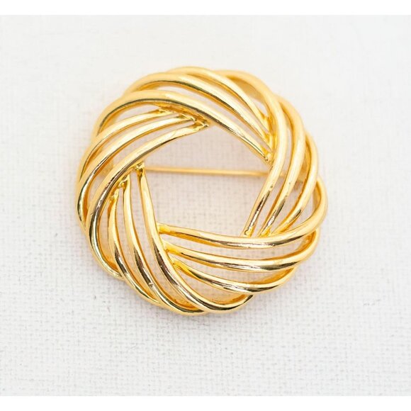 Vintage Golden Warp Brooch - T10 - Picture 1 of 2